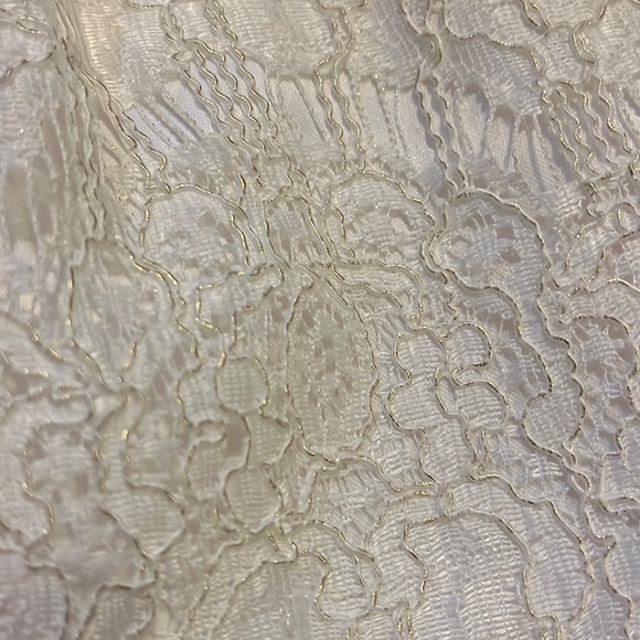 NWOT American Princess dress, ivory w/gold accents. Size 4 Beautiful! - Picture 5 of 8